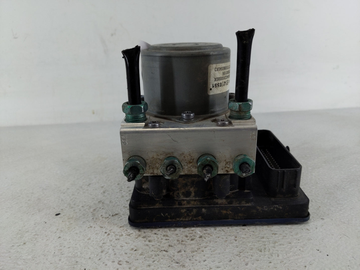 2021 Chevrolet Traverse ABS Pump Control Module Replacement P/N:84728141 Fits Fits 2017 OEM Used Auto Parts - Oemusedautopar