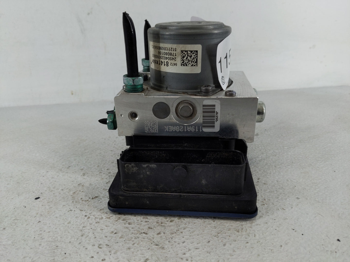 2021 Chevrolet Traverse ABS Pump Control Module Replacement P/N:84728141 Fits Fits 2017 OEM Used Auto Parts - Oemusedautopar