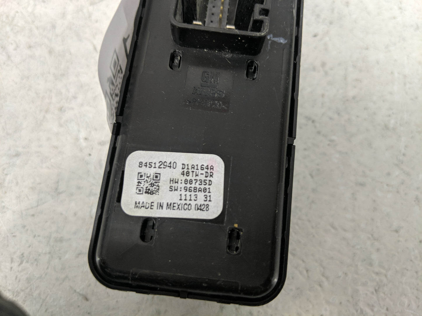 2018-2022 Chevrolet Traverse Master Power Window Switch Replacement Driver Side Left P/N:84512940 84139693 Fits OEM Used Aut