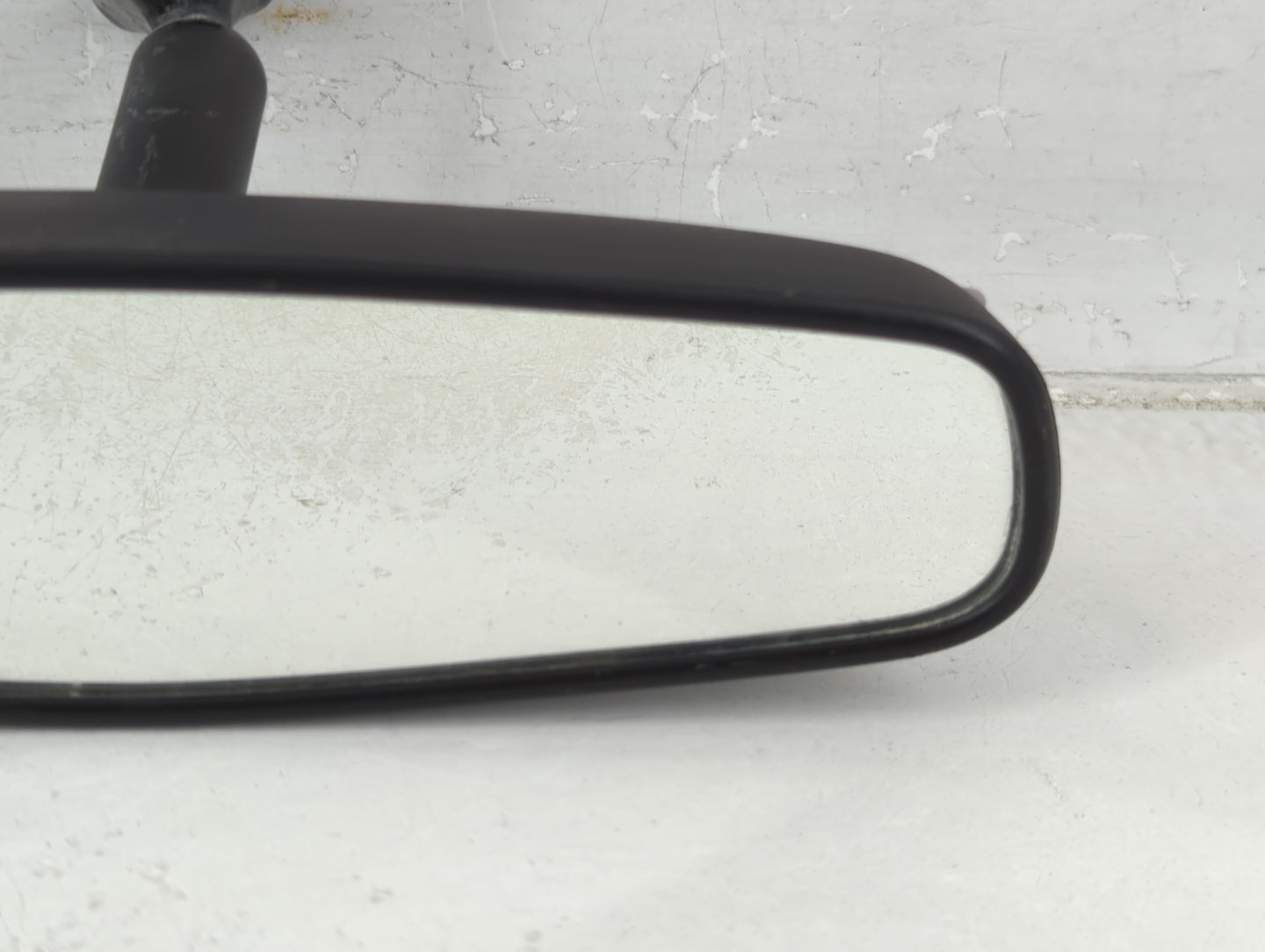 2018-2022 Chevrolet Traverse Interior Rear View Mirror Replacement OEM P/N:E11026150 Fits OEM Used Auto Parts - Oemusedautop