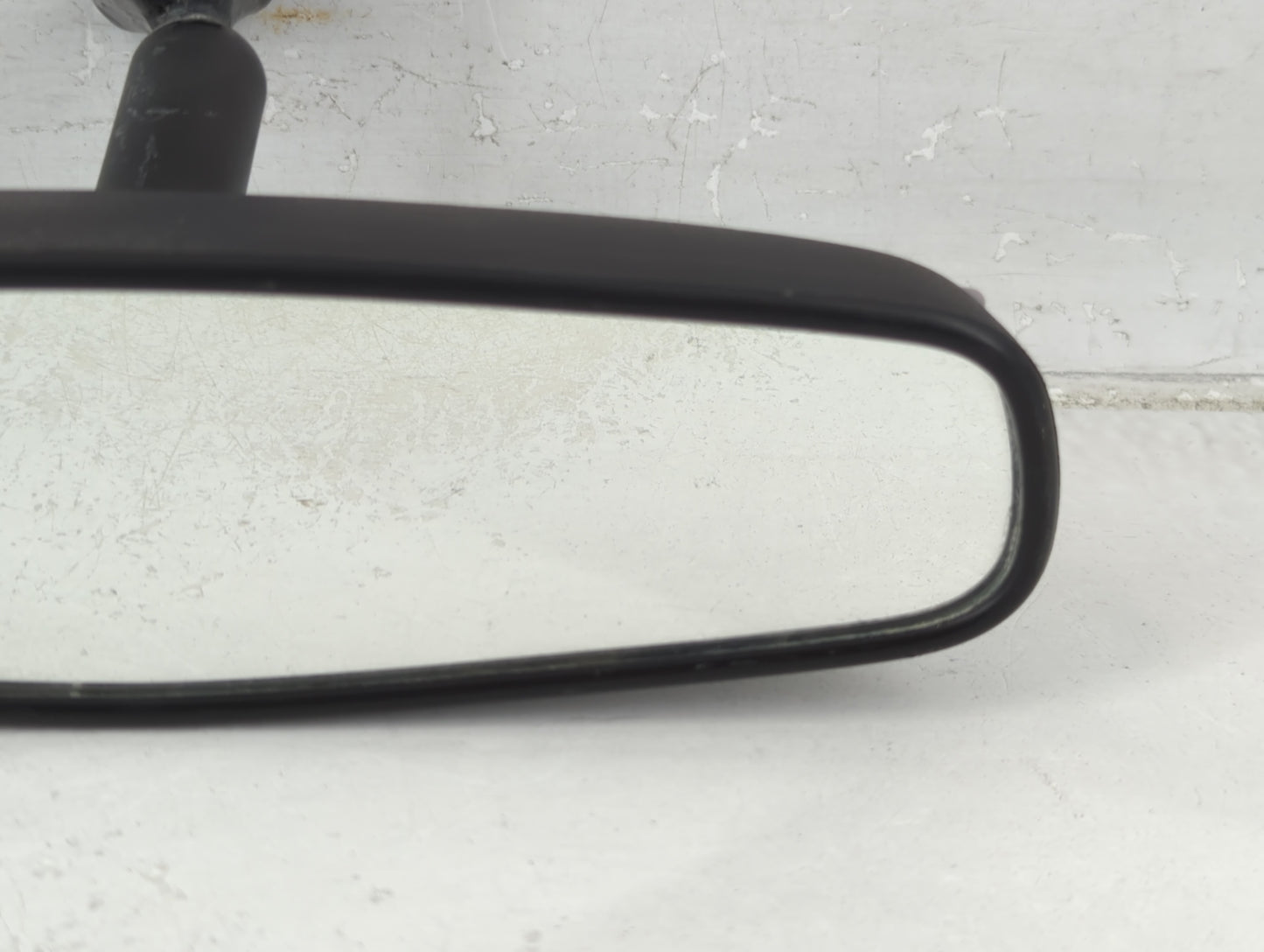 2018-2022 Chevrolet Traverse Interior Rear View Mirror Replacement OEM P/N:E11026150 Fits OEM Used Auto Parts - Oemusedautop