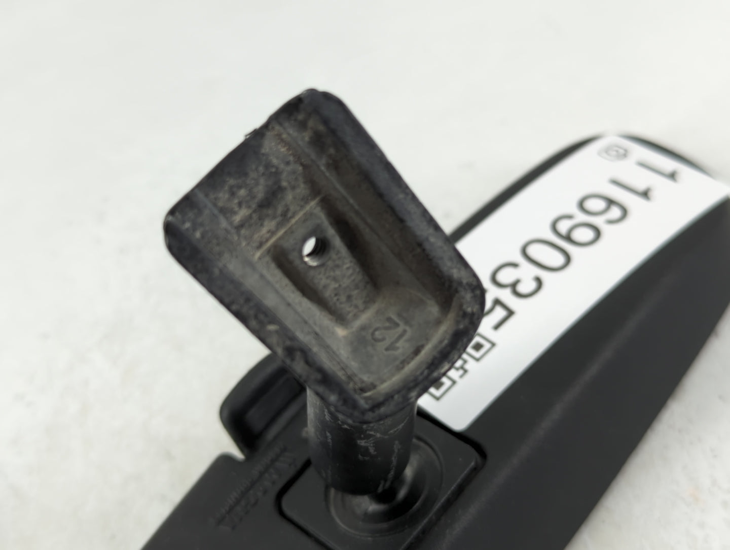 2018-2022 Chevrolet Traverse Interior Rear View Mirror Replacement OEM P/N:E11026150 Fits OEM Used Auto Parts - Oemusedautop