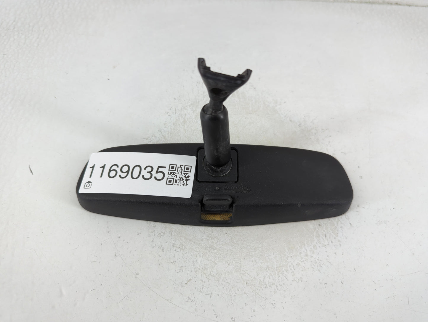 2018-2022 Chevrolet Traverse Interior Rear View Mirror Replacement OEM P/N:E11026150 Fits OEM Used Auto Parts - Oemusedautop