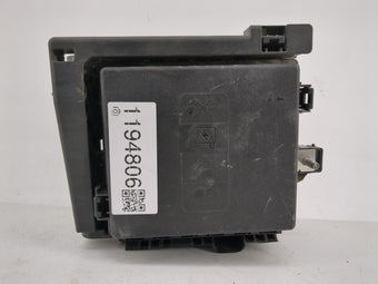 compare product 2020-2022 Chevrolet Traverse Fusebox Fuse Box Panel Relay Module P/N:13455283 9151A31 Fits Fits 2019 2020 2021 2022 OEM Used Auto Parts