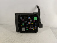 2020-2022 Chevrolet Traverse Fusebox Fuse Box Panel Relay Module P/N:812914718 85140174 Fits Fits 2019 2020 2021 2022 OEM Us