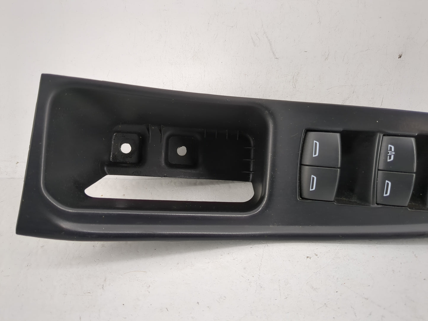 2021 Chevrolet Traverse Master Power Window Switch Replacement Driver Side Left P/N:HG9C-2C219-KF Fits OEM Used Auto Parts -