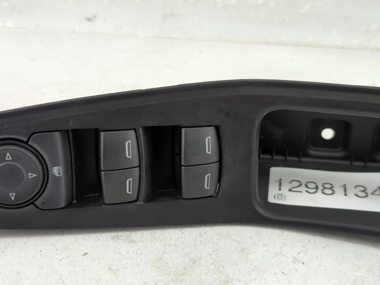 2021 Chevrolet Traverse Master Power Window Switch Replacement Driver Side Left P/N:84512940 Fits Fits 2019 2020 2022 OEM Us
