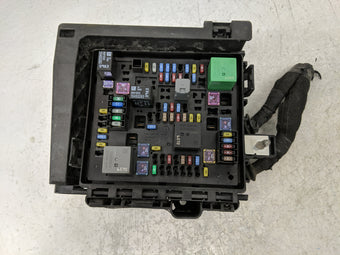 compare product 2020-2022 Chevrolet Traverse Fusebox Fuse Box Panel Relay Module P/N:7154-0936-30 Fits Fits 2019 2020 2021 2022 OEM Used Auto Parts