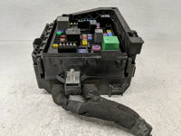 2020-2022 Chevrolet Traverse Fusebox Fuse Box Panel Relay Module P/N:7154-0936-30 Fits Fits 2019 2020 2021 2022 OEM Used Aut