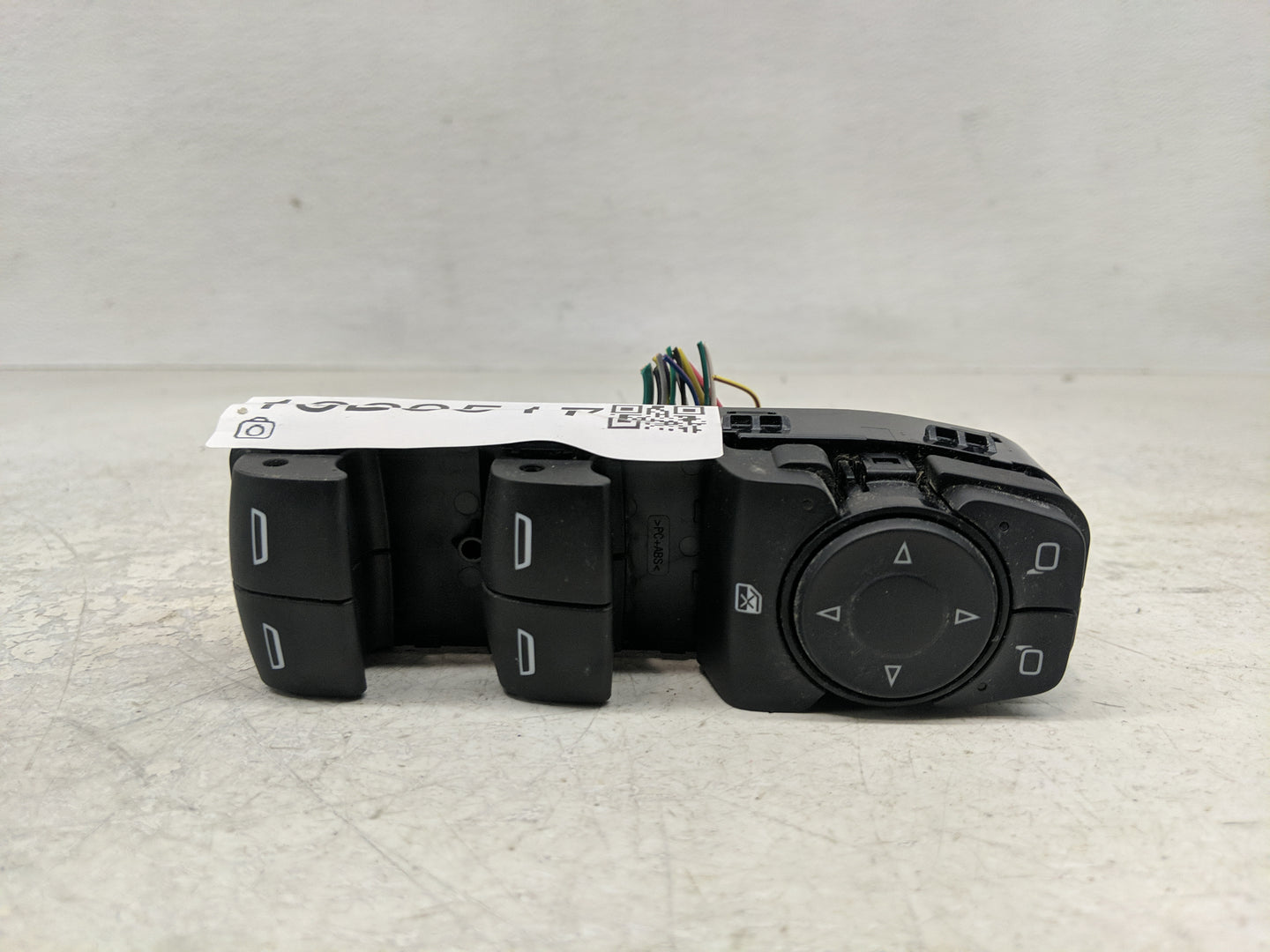 2021-2022 Chevrolet Traverse Master Power Window Switch Replacement Driver Side Left P/N:84512940 Fits OEM Used Auto Parts -