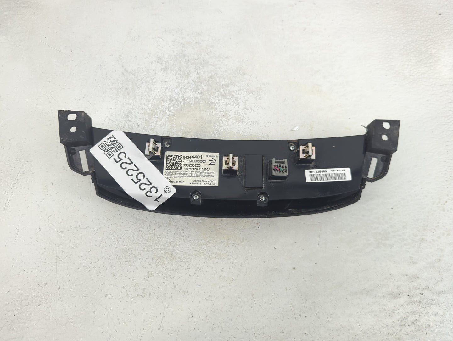 2018-2022 Chevrolet Traverse Climate Control Module Temperature AC/Heater Replacement P/N:84344401 Fits OEM Used Auto Parts 