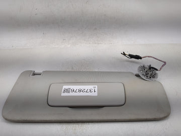 2018-2022 Chevrolet Traverse Sun Visor Shade Replacement Passenger Right Mirror Fits Fits 2018 2019 2020 2021 2022 OEM Used Auto Parts