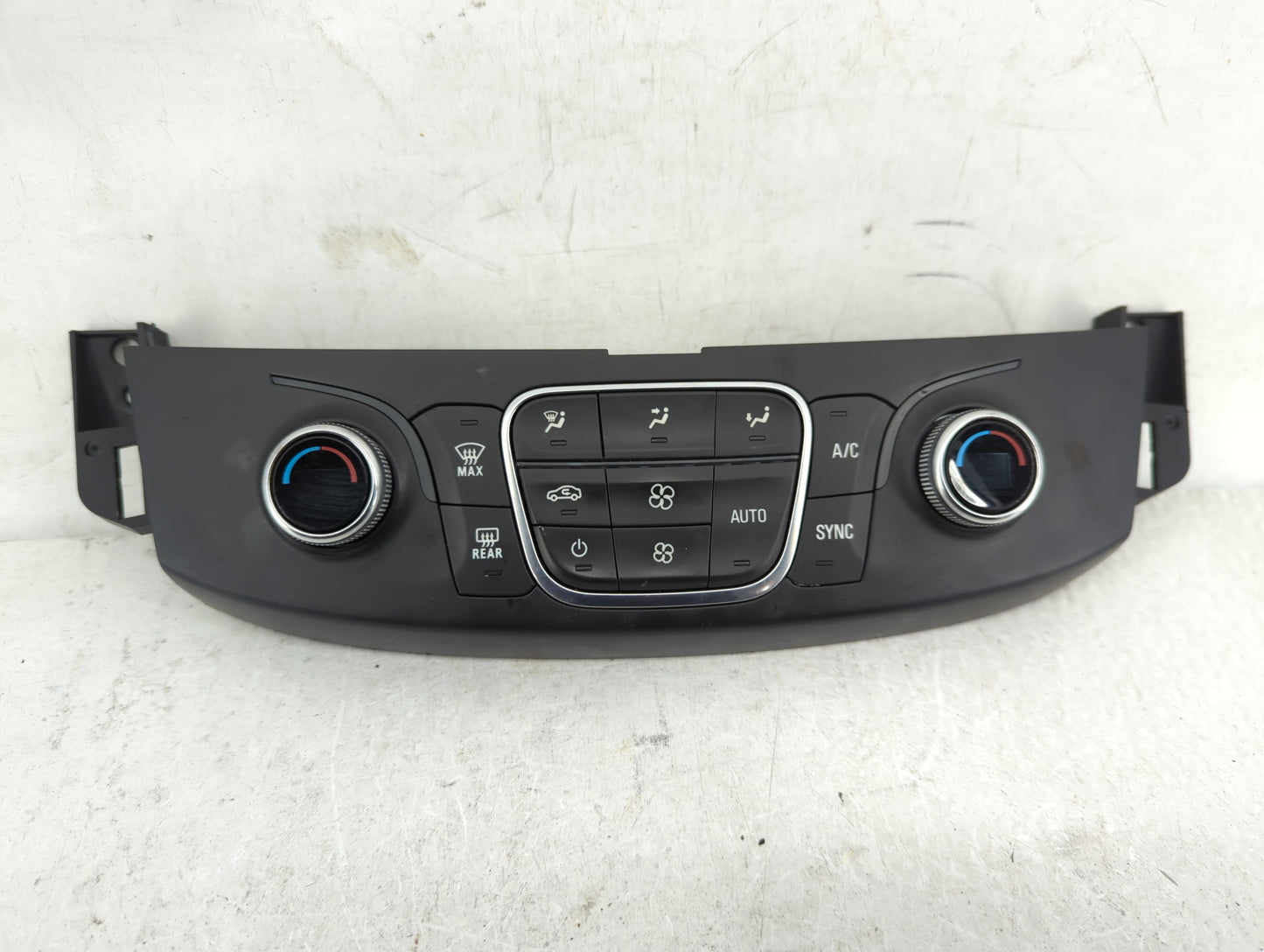 2018-2022 Chevrolet Traverse Climate Control Module Temperature AC/Heater Replacement P/N:84344401 Fits OEM Used Auto Parts 