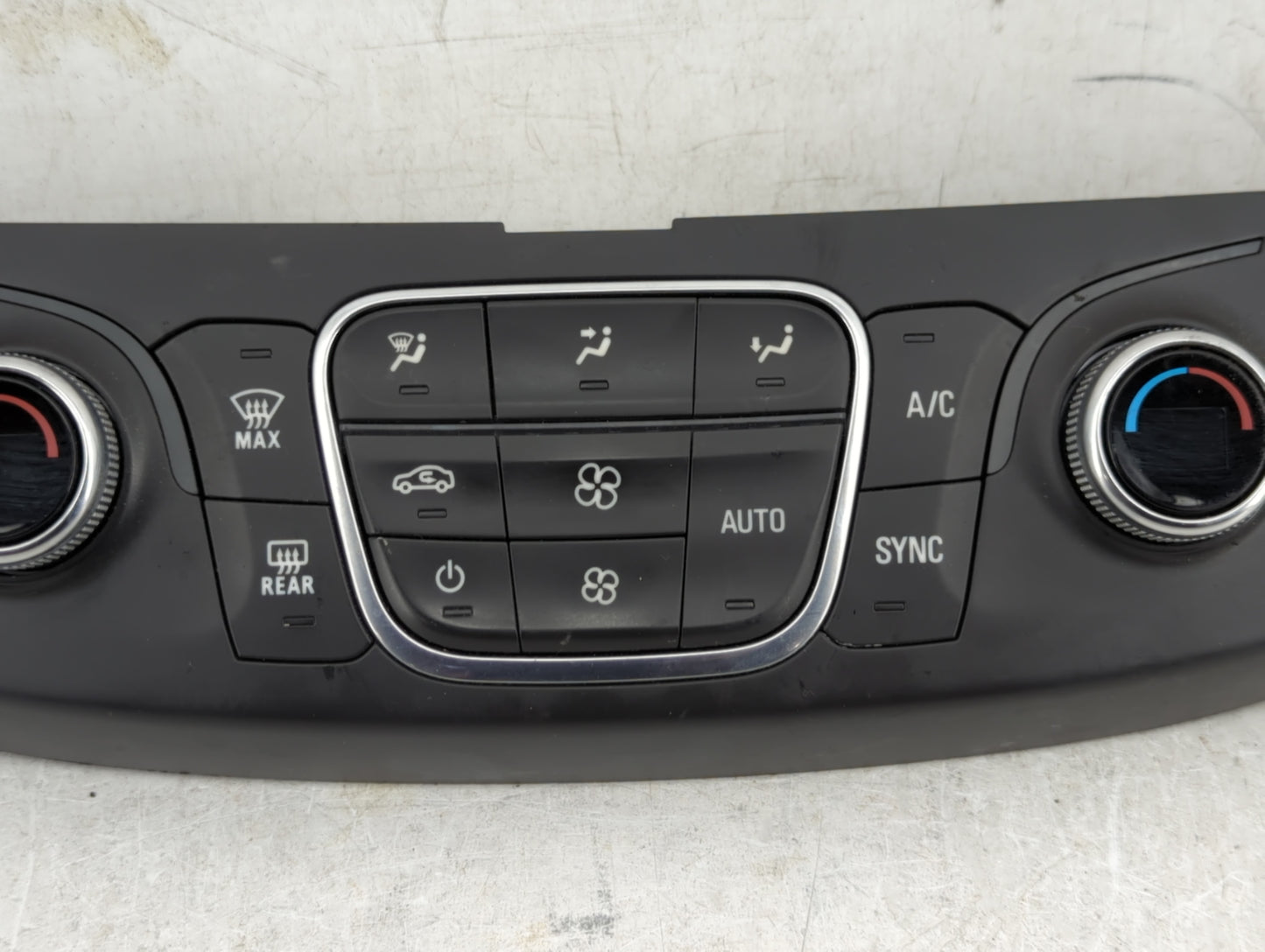 2018-2022 Chevrolet Traverse Climate Control Module Temperature AC/Heater Replacement P/N:84344401 Fits OEM Used Auto Parts 