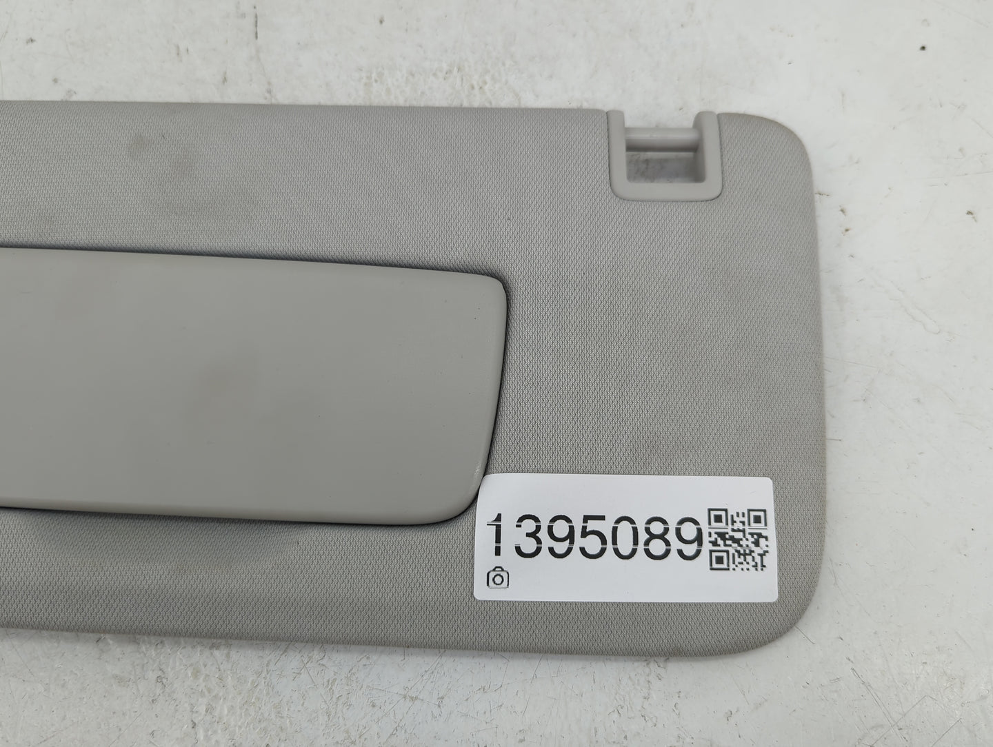 2018-2022 Chevrolet Traverse Sun Visor Shade Replacement Driver Left Mirror Fits Fits 2018 2019 2020 2021 2022 OEM Used Auto