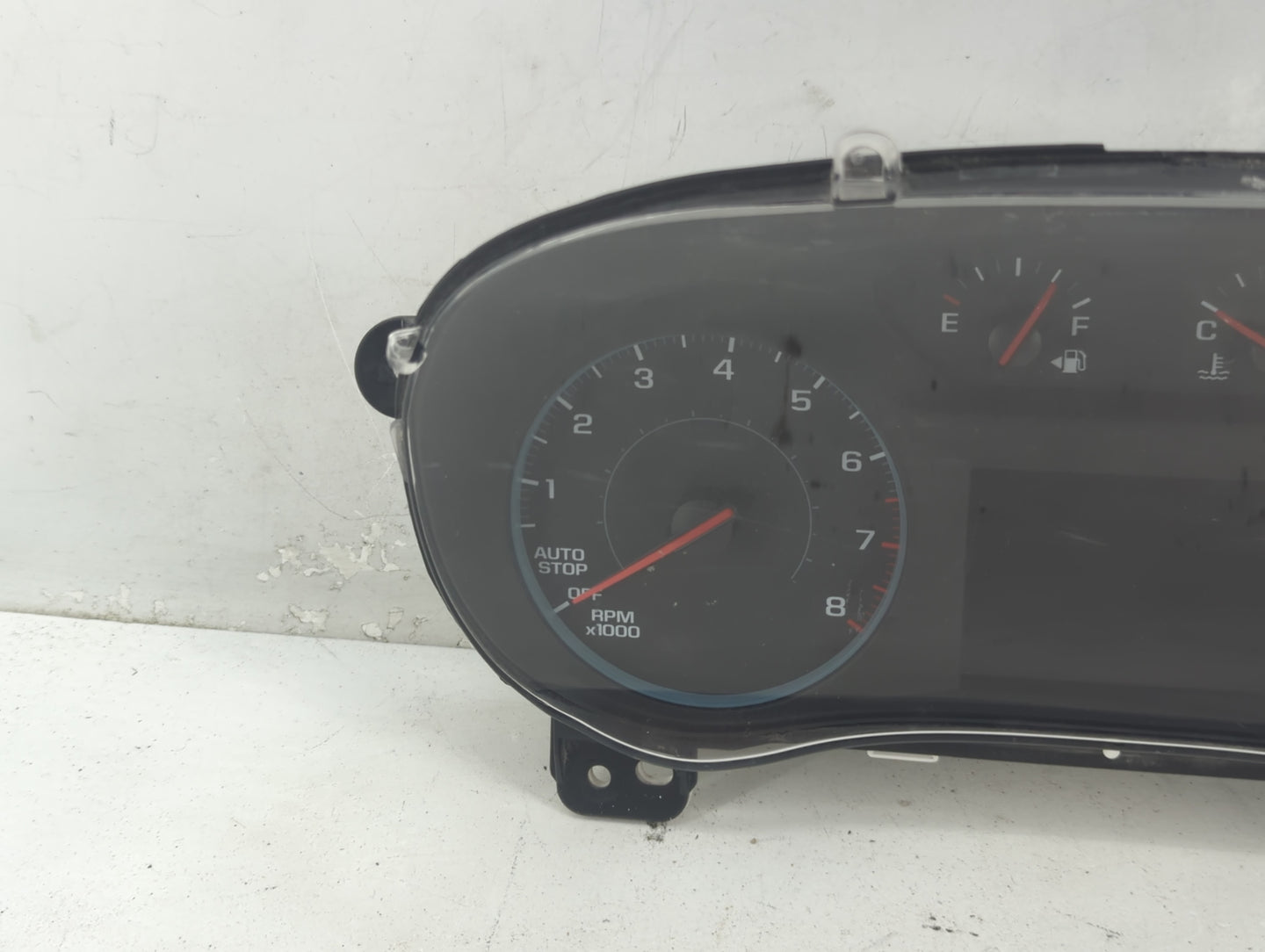 2020-2022 Chevrolet Traverse Instrument Cluster Speedometer Gauges P/N:84594411 Fits Fits 2020 2021 2022 OEM Used Auto Parts