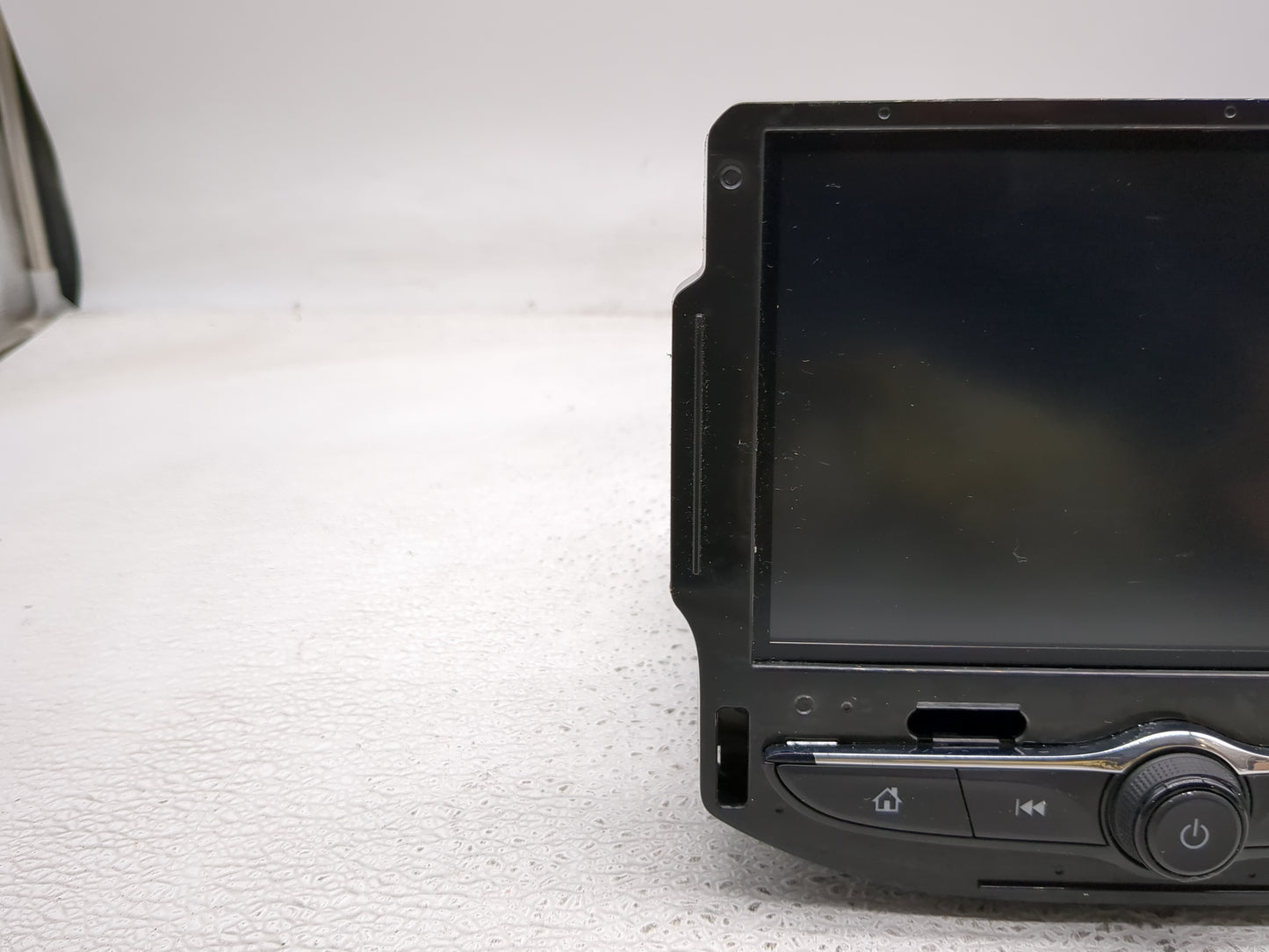 2018-2021 Chevrolet Traverse Radio AM FM Cd Player Receiver Replacement P/N:555343750 84776468 Fits Fits 2018 2019 2020 2021