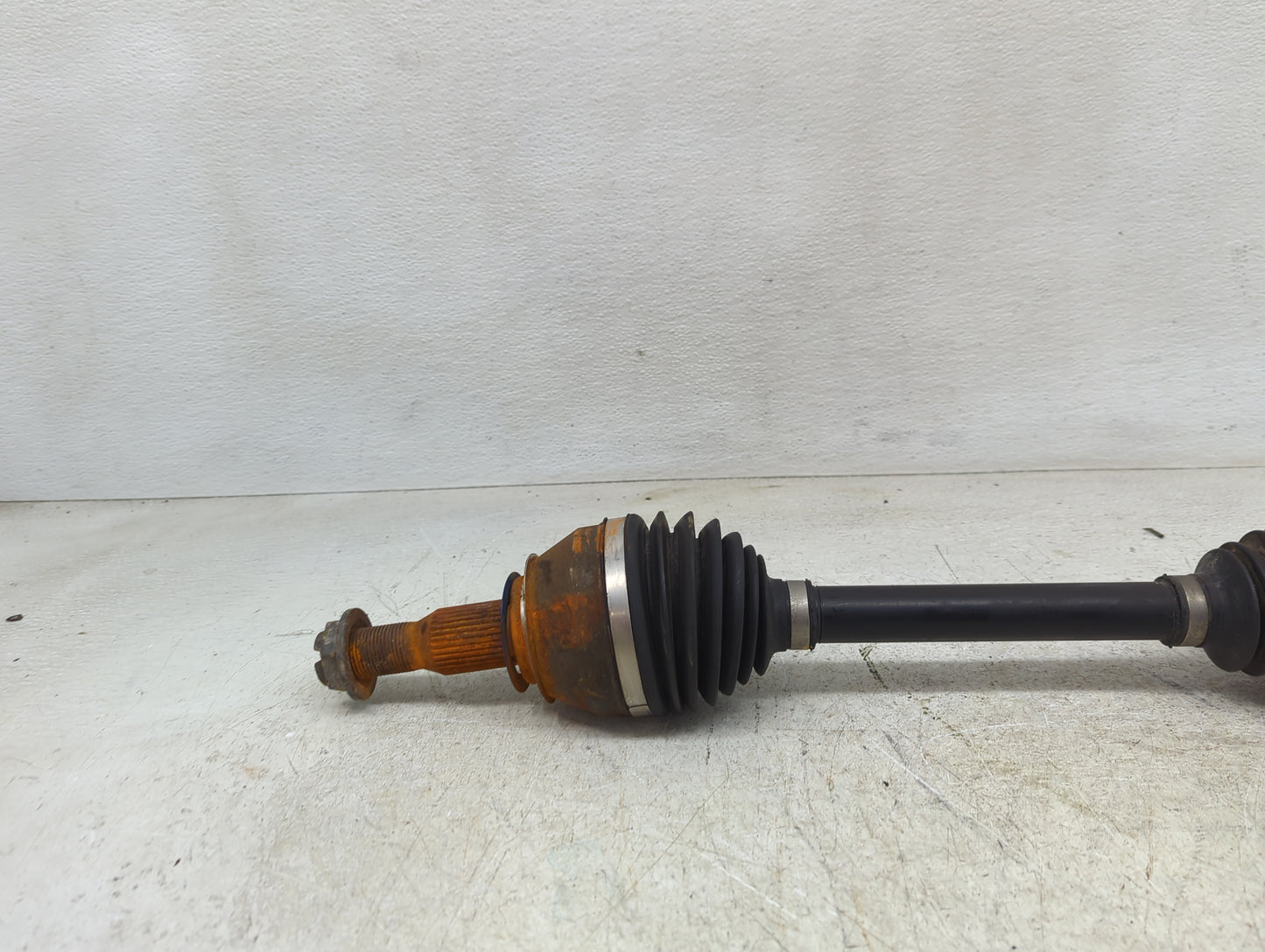 2018-2022 Chevrolet Traverse Axle Shaft Front Driver Cv C/v - Oemusedautoparts1.com