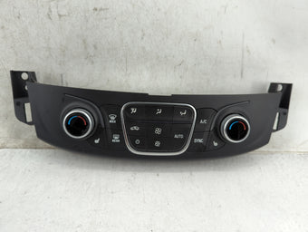 compare product 2018-2022 Chevrolet Traverse Climate Control Module Temperature AC/Heater Replacement P/N:84344402 QFGM623A Fits OEM Used Auto Parts