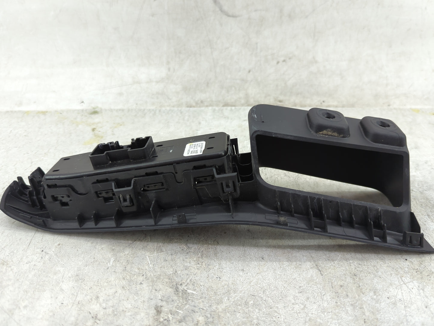 2021 Chevrolet Traverse Master Power Window Switch Replacement Driver Side Left P/N:84513464 Fits OEM Used Auto Parts - Oemu