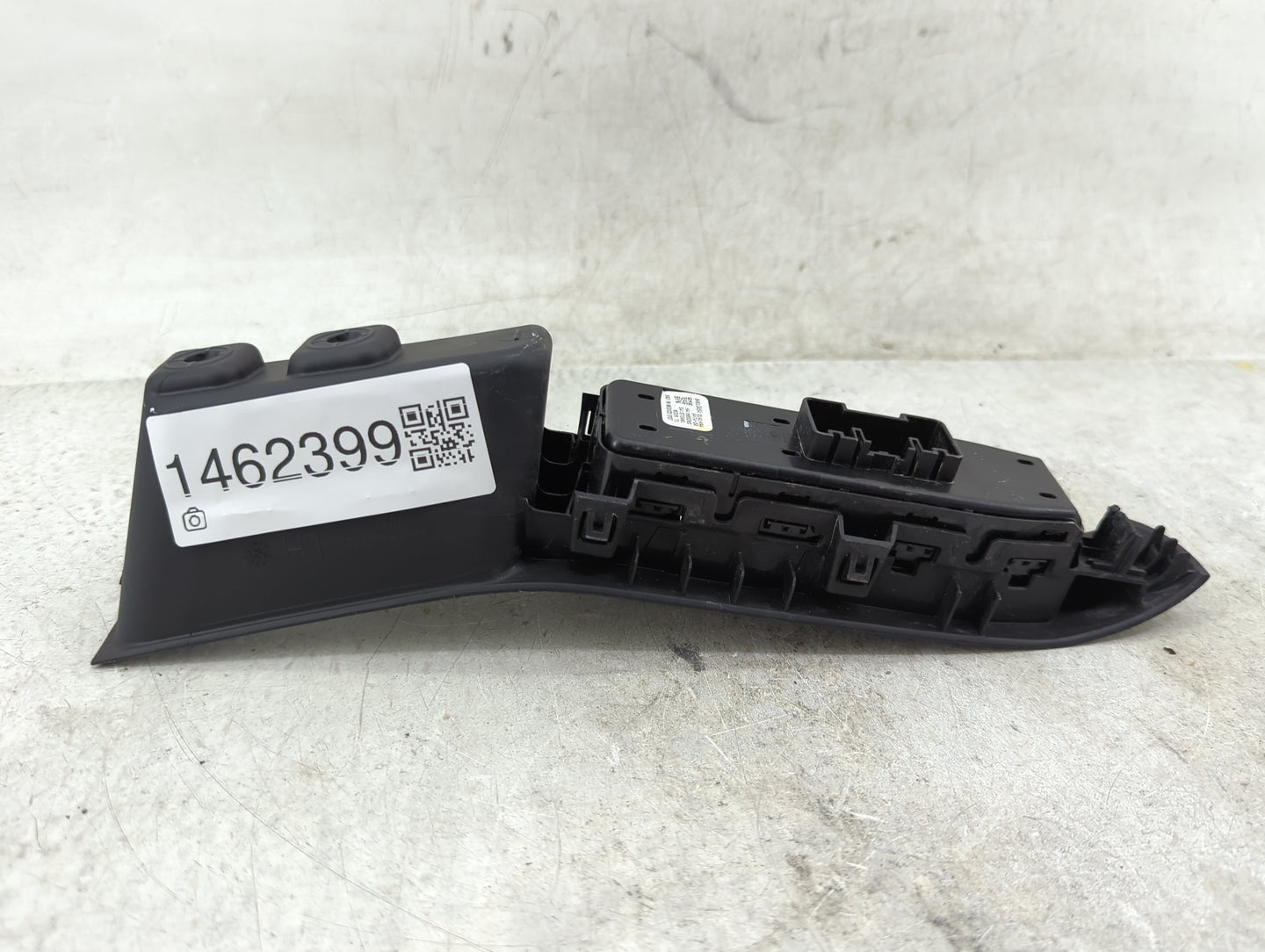 2021 Chevrolet Traverse Master Power Window Switch Replacement Driver Side Left P/N:84513464 Fits OEM Used Auto Parts - Oemu