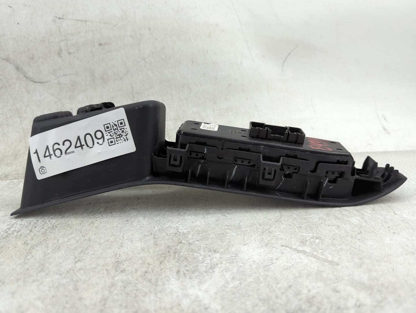 2021 Chevrolet Traverse Master Power Window Switch Replacement Driver Side Left P/N:D1A149A 64TW-DR, 00520D, 572A01 Fits OEM