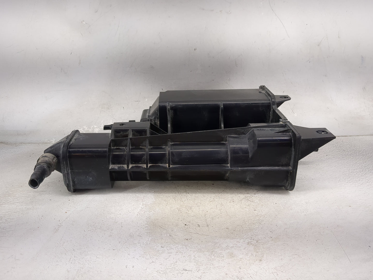 2021 Chevrolet Traverse Fuel Vapor Charcoal Canister - Oemusedautoparts1.com