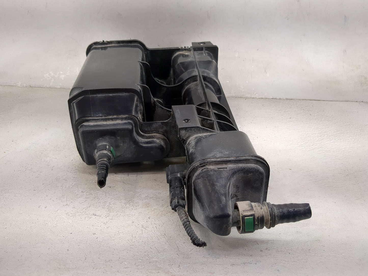 2021 Chevrolet Traverse Fuel Vapor Charcoal Canister - Oemusedautoparts1.com