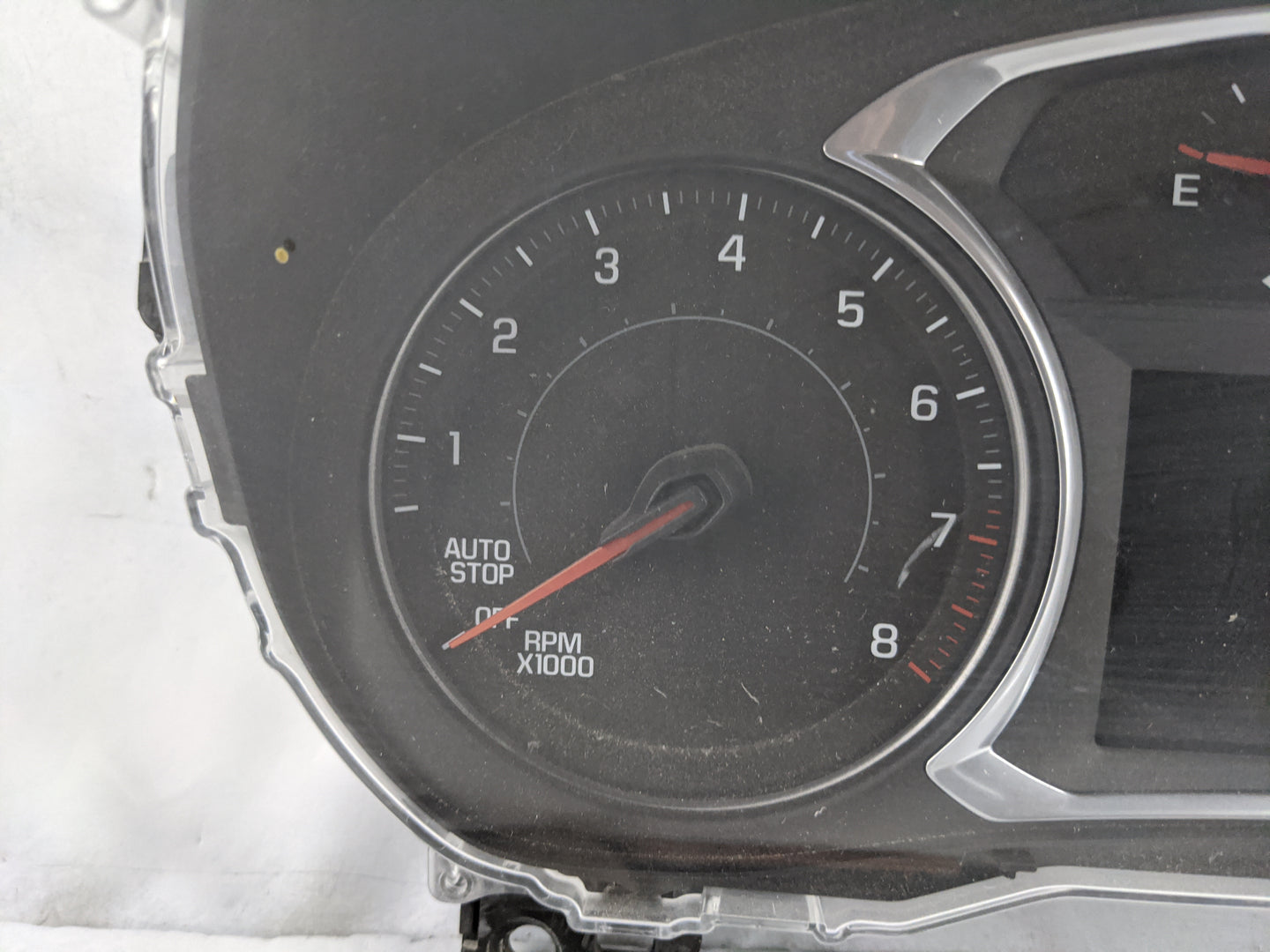 2020-2022 Chevrolet Traverse Instrument Cluster Speedometer Gauges P/N:85521135 175597137 Miles: Fits Fits 2020 2021 2022 OE
