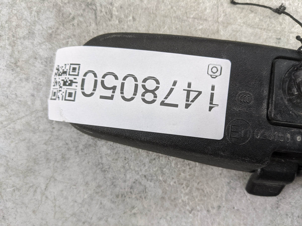 2018-2022 Chevrolet Traverse Interior Rear View Mirror Replacement OEM P/N:E11 026150 A048070 Fits OEM Used Auto Parts - Oem