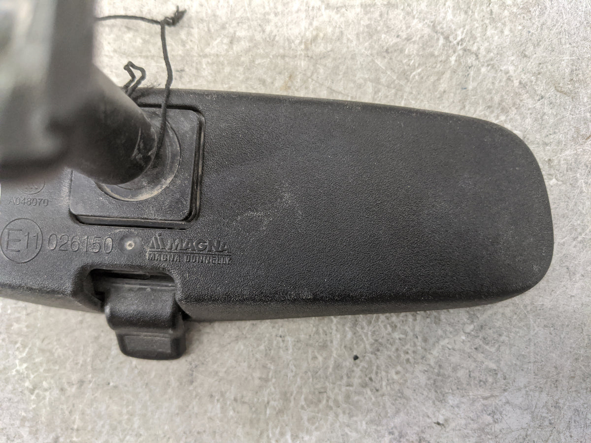 2018-2022 Chevrolet Traverse Interior Rear View Mirror Replacement OEM P/N:E11 026150 A048070 Fits OEM Used Auto Parts - Oem
