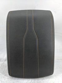 2018-2022 Chevrolet Traverse Center Console Armrest Cover Lid Fits Fits 2018 2019 2020 2021 2022 OEM Used Auto Parts - Oemus