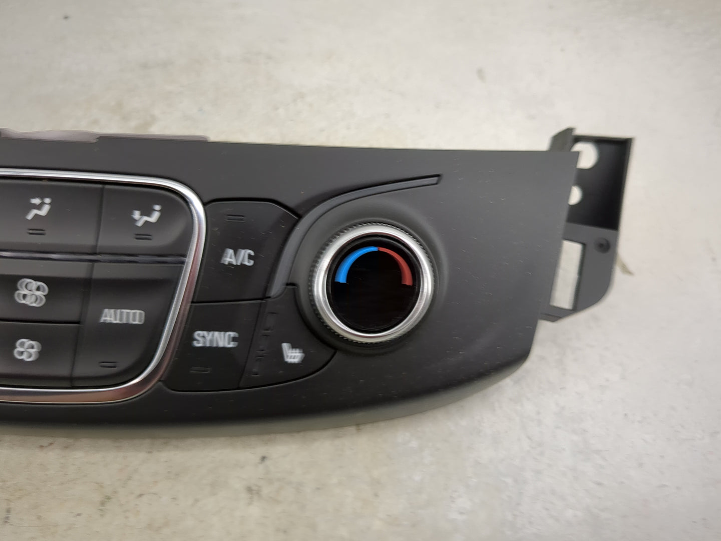 2018-2022 Chevrolet Traverse Climate Control Module Temperature AC/Heater Replacement P/N:84344402 QFGM623A Fits OEM Used Au
