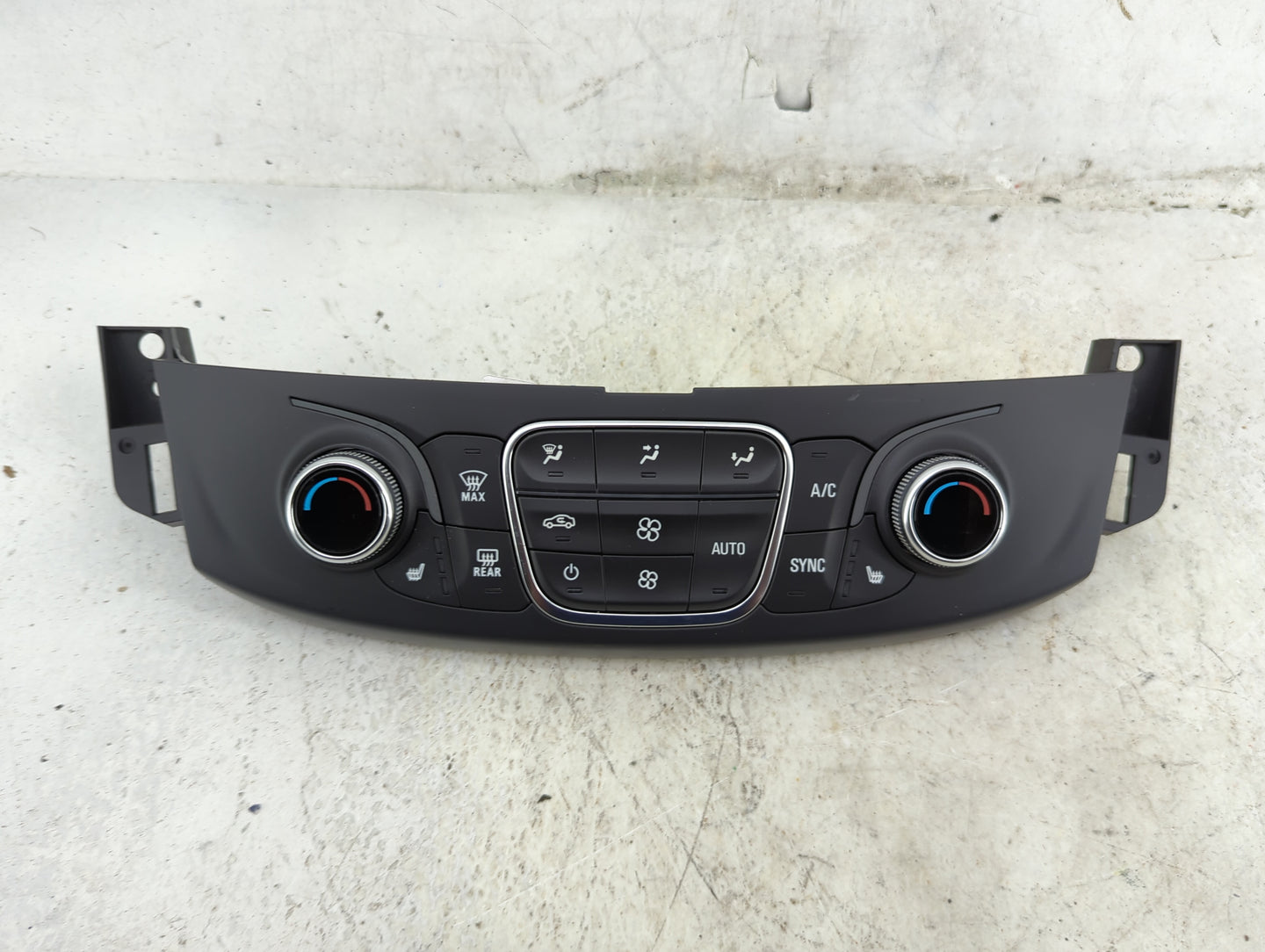 2018-2022 Chevrolet Traverse Climate Control Module Temperature AC/Heater Replacement P/N:84344402 13511782 Fits OEM Used Au