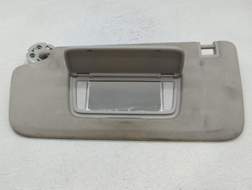 2018-2022 Chevrolet Traverse Sun Visor Shade Replacement Passenger Right Mirror Fits Fits 2018 2019 2020 2021 2022 OEM Used 