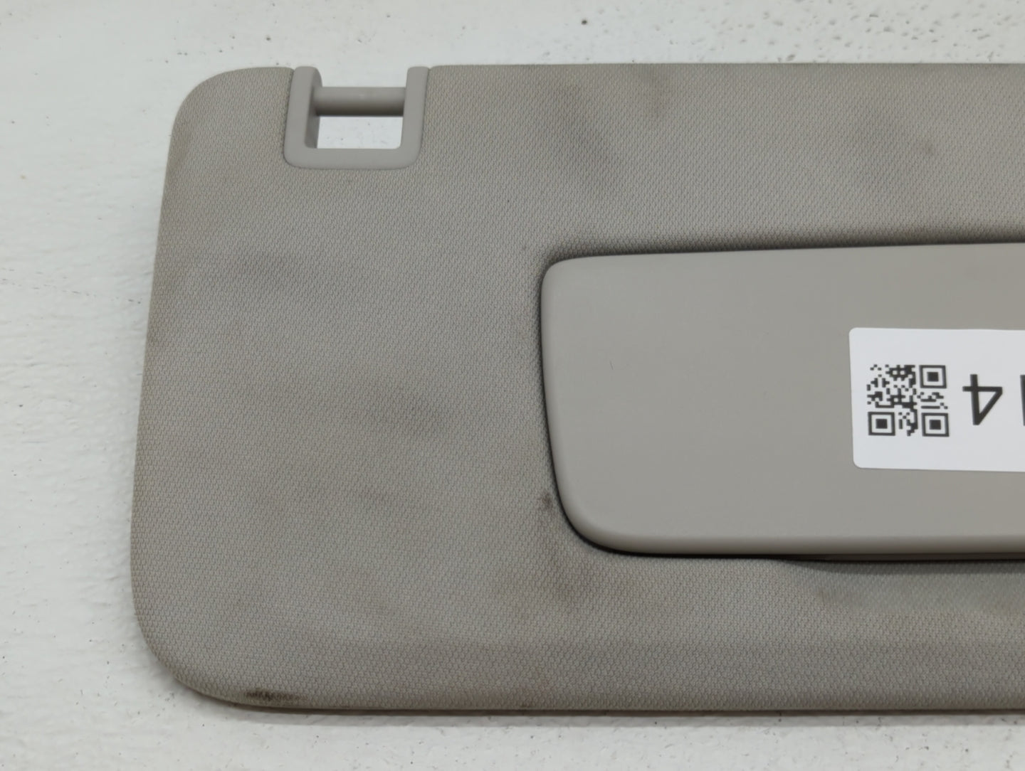 2018-2022 Chevrolet Traverse Sun Visor Shade Replacement Driver Left Mirror Fits Fits 2018 2019 2020 2021 2022 OEM Used Auto