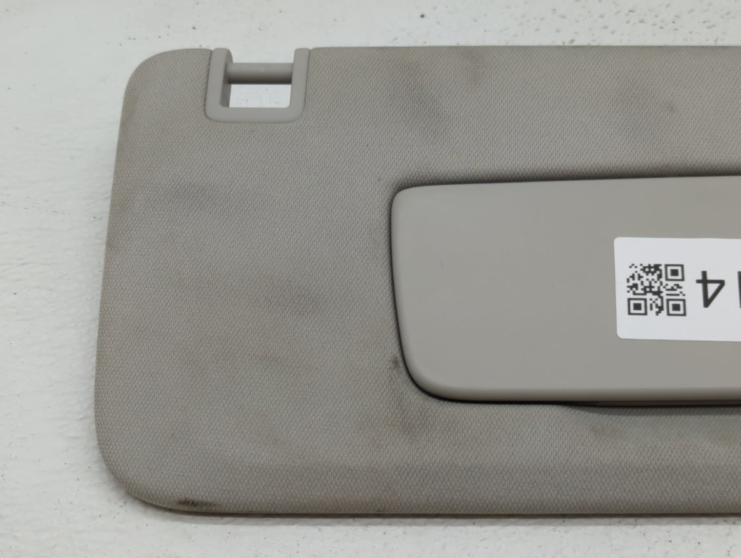 2018-2022 Chevrolet Traverse Sun Visor Shade Replacement Driver Left Mirror Fits Fits 2018 2019 2020 2021 2022 OEM Used Auto