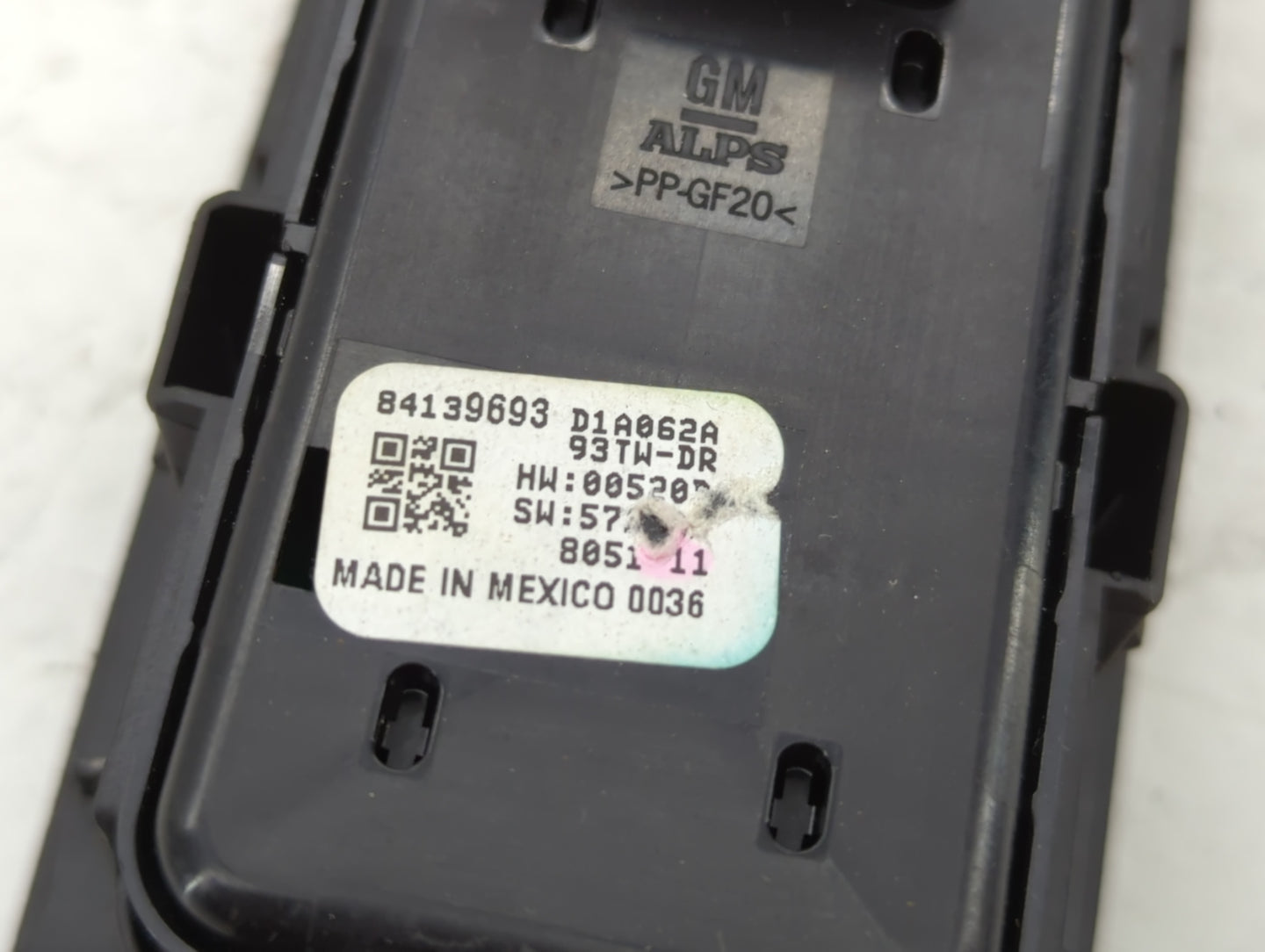 2021-2022 Chevrolet Traverse Master Power Window Switch Replacement Driver Side Left P/N:84139693 Fits OEM Used Auto Parts -