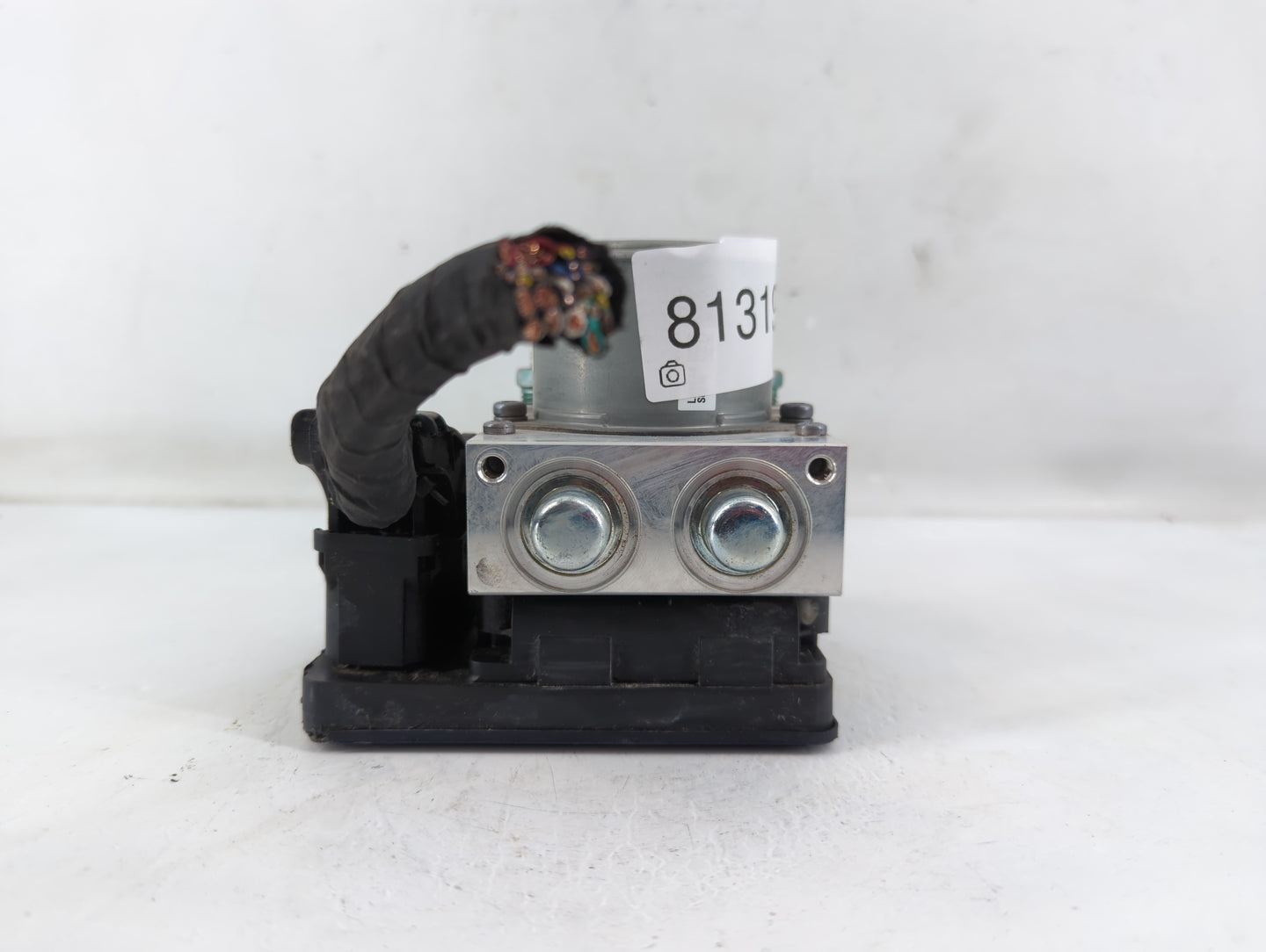 2019-2022 Chevrolet Traverse ABS Pump Control Module Replacement P/N:84728141 Fits Fits 2019 2020 2021 2022 OEM Used Auto Pa