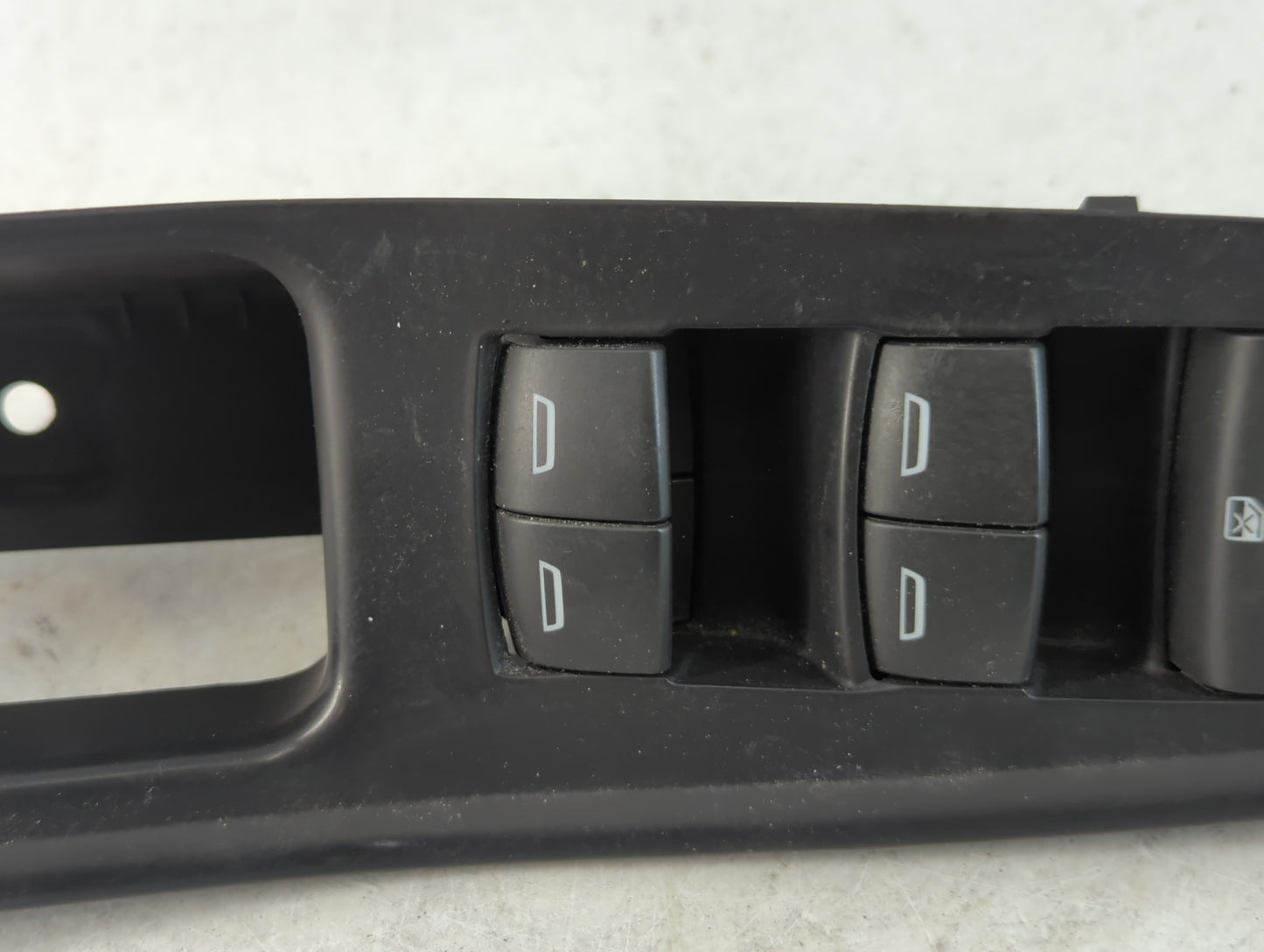 2021 Chevrolet Traverse Master Power Window Switch Replacement Driver Side Left P/N:84512940 Fits OEM Used Auto Parts - Oemu