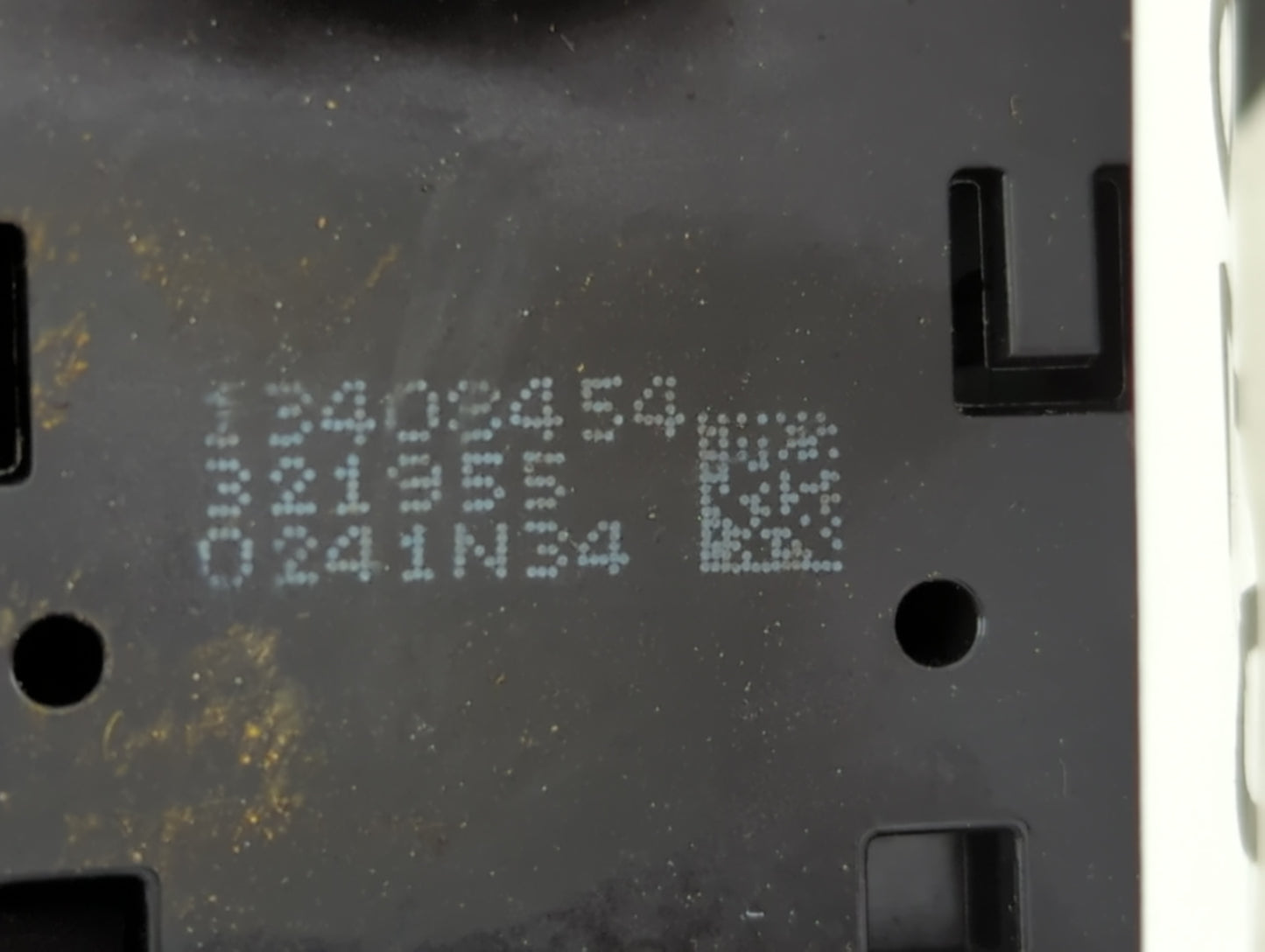 2017-2021 Chevrolet Trax Master Power Window Switch Replacement Driver Side Left P/N:13403454 Fits Fits 2017 2018 2019 2020 