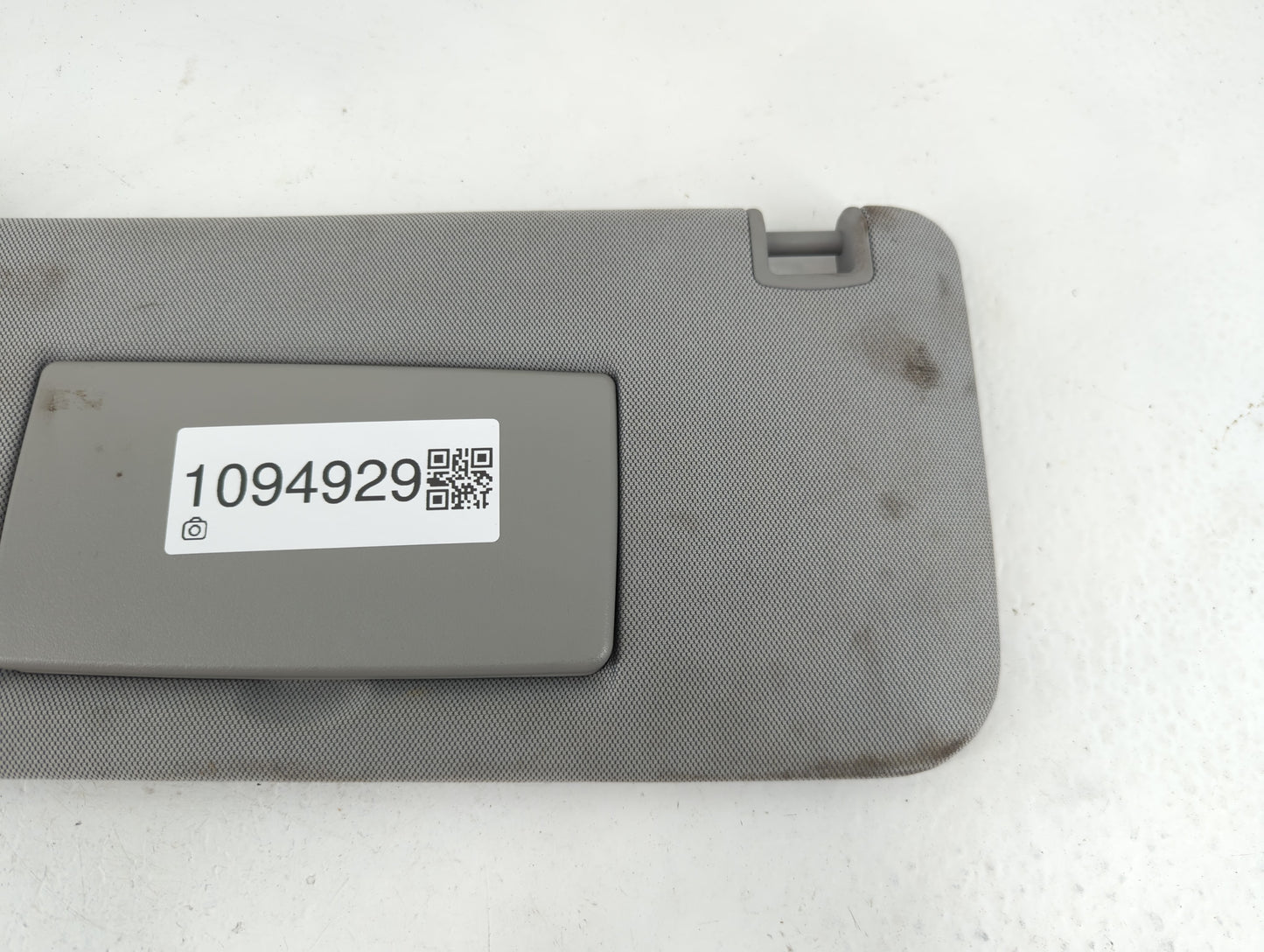 2017-2021 Chevrolet Trax Sun Visor Shade Replacement Driver Left Mirror Fits Fits 2017 2018 2019 2020 2021 OEM Used Auto Par