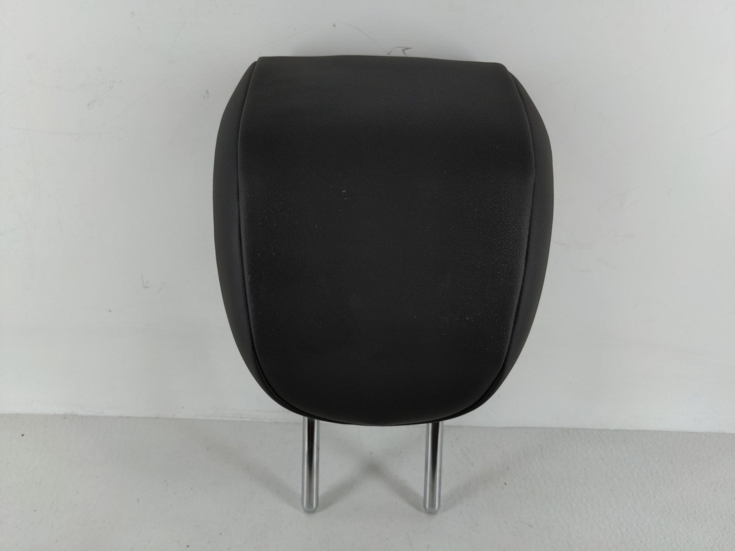 2013-2021 Chevrolet Trax Headrest Head Rest Rear Seat Fits Fits 2013 2014 2015 2016 2017 2018 2019 2020 2021 OEM Used Auto P