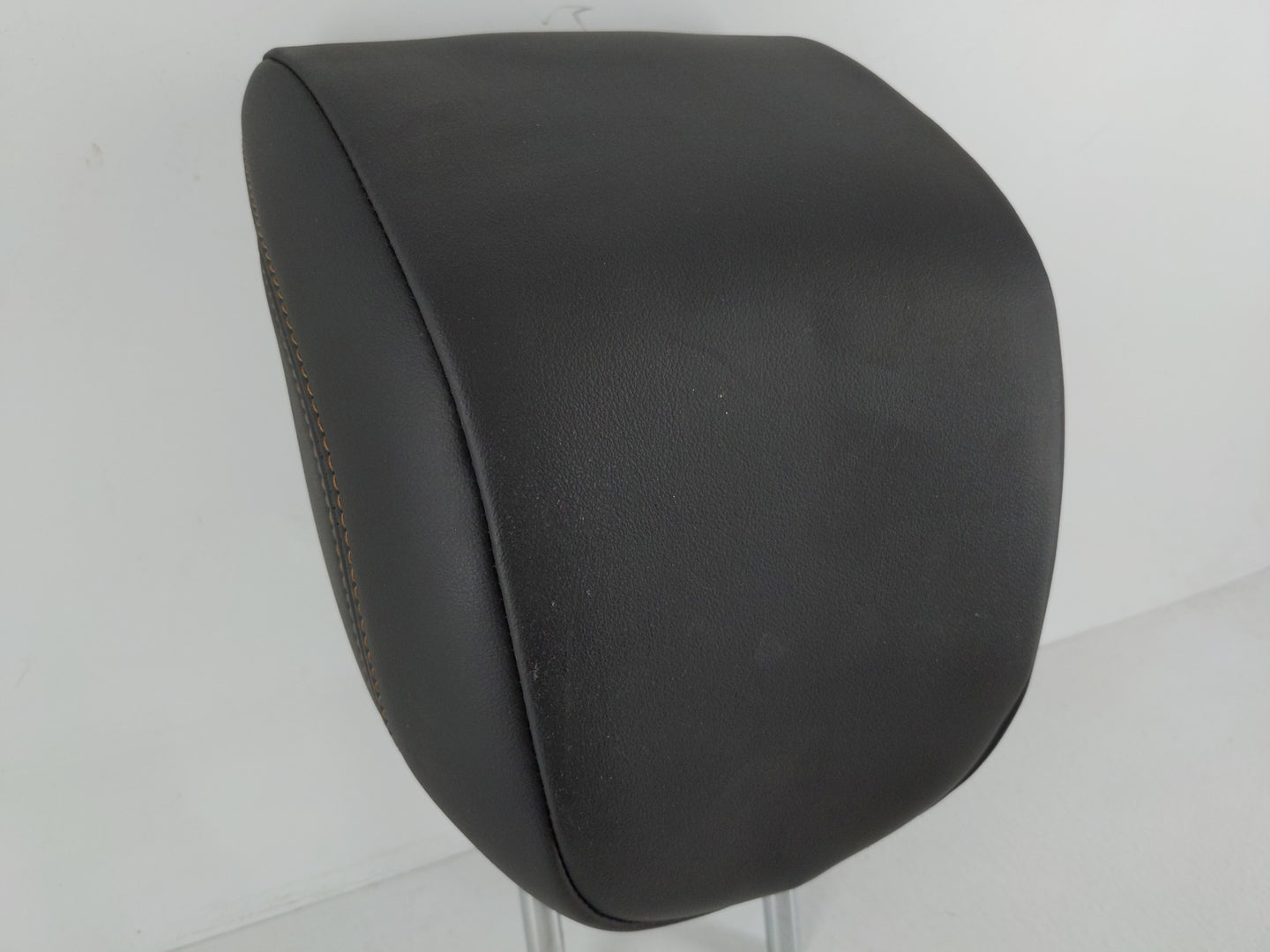 2013-2021 Chevrolet Trax Headrest Head Rest Rear Seat Fits Fits 2013 2014 2015 2016 2017 2018 2019 2020 2021 OEM Used Auto P