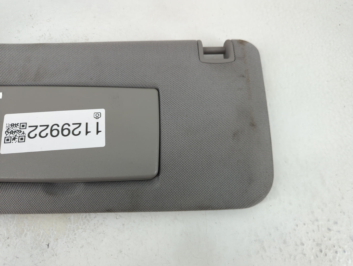 2017-2021 Chevrolet Trax Sun Visor Shade Replacement Driver Left Mirror Fits Fits 2017 2018 2019 2020 2021 OEM Used Auto Par
