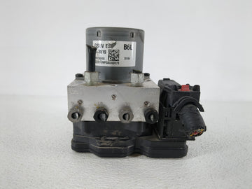 2017-2021 Chevrolet Trax ABS Pump Control Module Replacement P/N:42643519 Fits Fits 2017 2018 2019 2020 2021 OEM Used Auto P