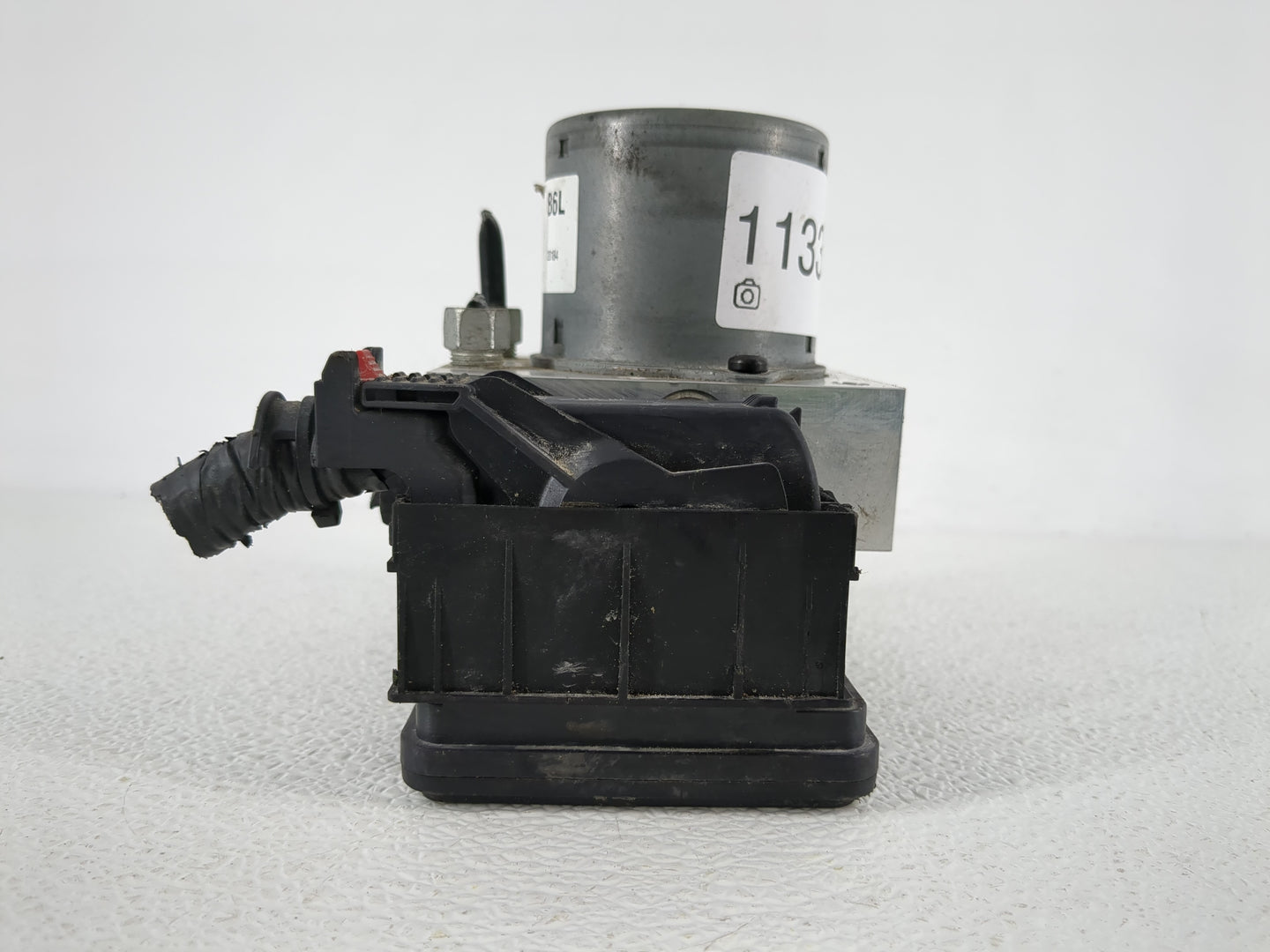2017-2021 Chevrolet Trax ABS Pump Control Module Replacement P/N:42643519 Fits Fits 2017 2018 2019 2020 2021 OEM Used Auto P