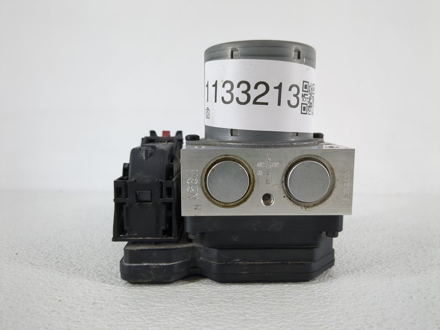 2017-2021 Chevrolet Trax ABS Pump Control Module Replacement P/N:42643519 Fits Fits 2017 2018 2019 2020 2021 OEM Used Auto P
