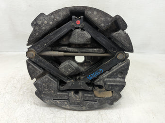 compare product 2021 Chevrolet Trax Spare Scissor Car Jack 1157468