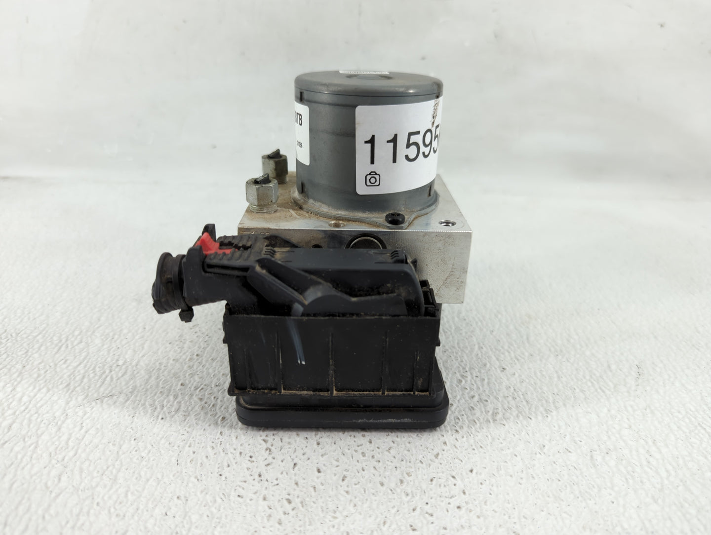 2017-2021 Chevrolet Trax ABS Pump Control Module Replacement P/N:42587917 Fits Fits 2017 2018 2019 2020 2021 OEM Used Auto P